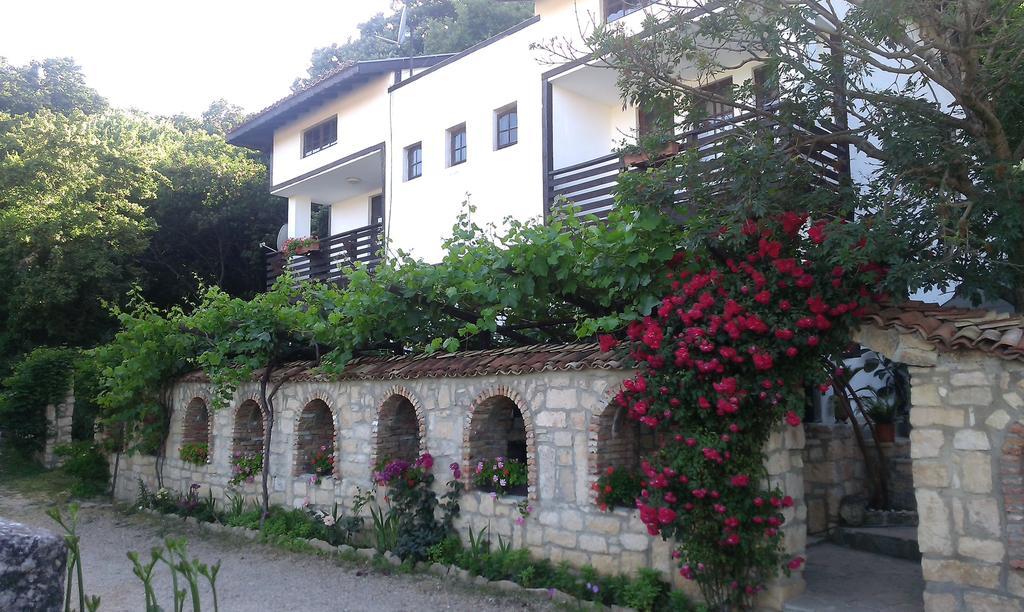 Villa Nasco 골든샌드 외부 사진